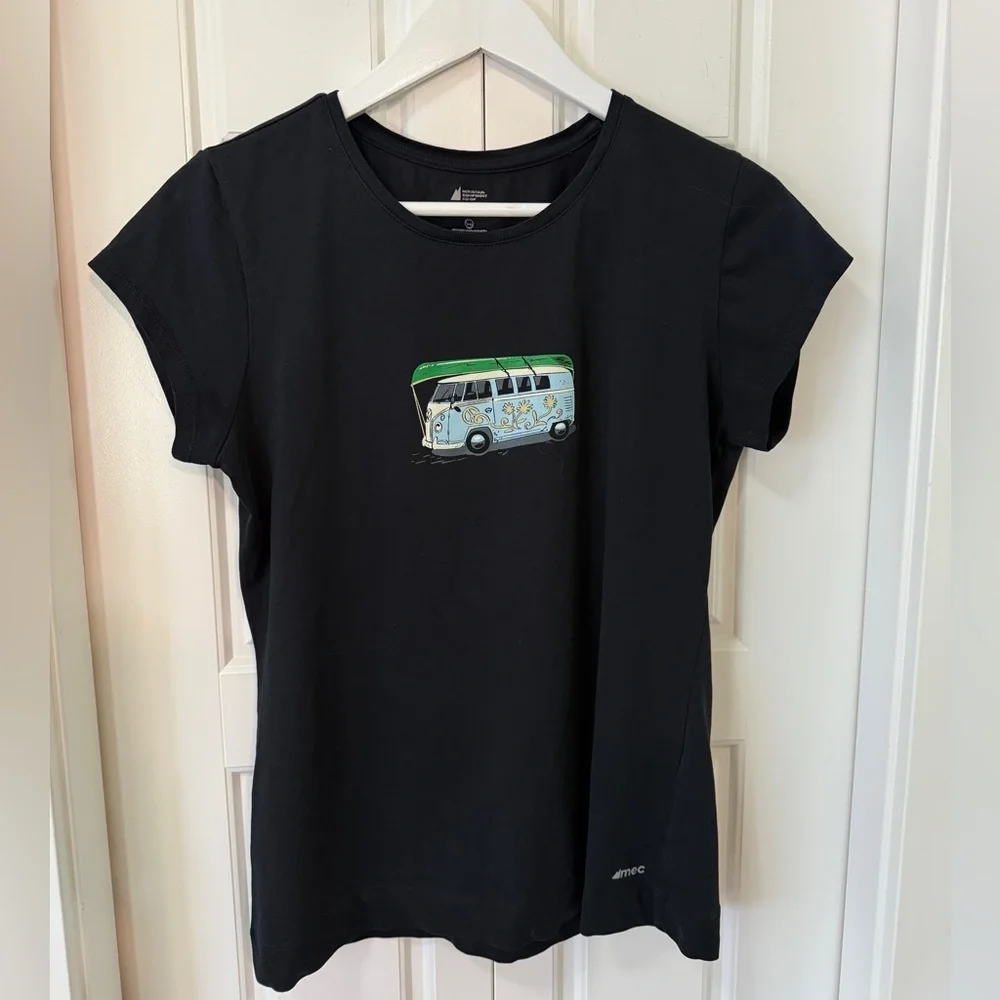 🚐 Mountain Equipment Co-op ‘Van Life’ Tee Large (Fits More Like Medium) - Picture 1 of 7